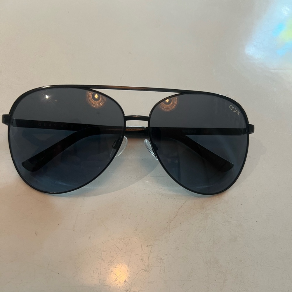 Quay Australia Black Aviator Sunglasses